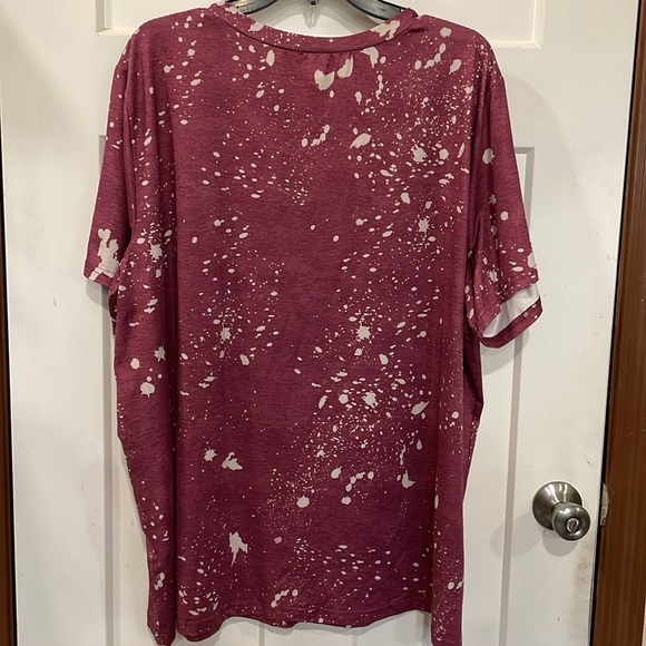 Women's Plus SHEIN Emery Rose "Blessed" Magenta Bleached Purple Cheetah T-Shirt - Picture 5 of 7